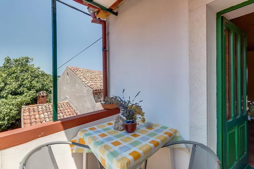 Apartments Josip & Maria Veli Lošinj 0*,